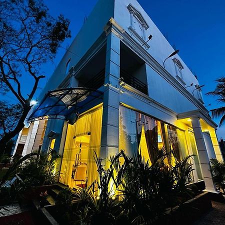 Hotel Northway Vavuniya Экстерьер фото