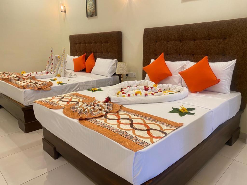 Hotel Northway Vavuniya Экстерьер фото