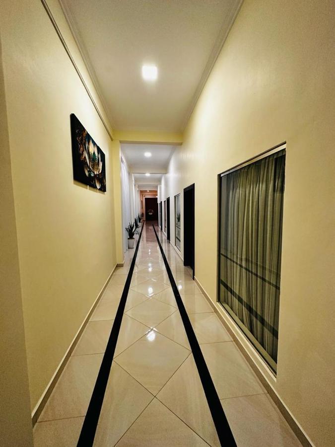 Hotel Northway Vavuniya Экстерьер фото